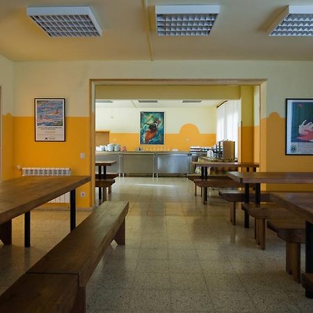 Alberg Escola De Piraguisme De Sort Luaran gambar